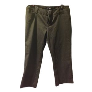 Mossino stretch Army Green Capris Ladies Sz 10